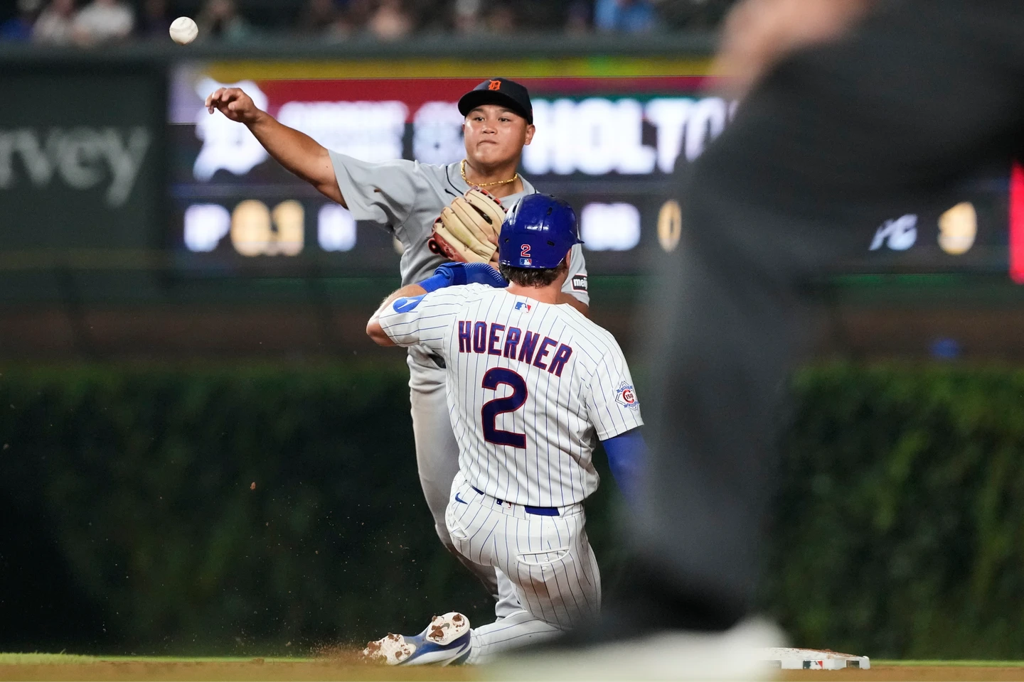 MLB｜「台灣怪力男」李灝宇連6場安打　距台將第2僅差1安