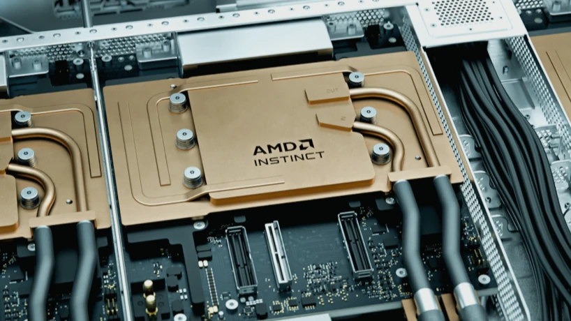 AMD推出最強AI晶片Instinct MI455X及機櫃系統　挑戰輝達Vera Rubin平台