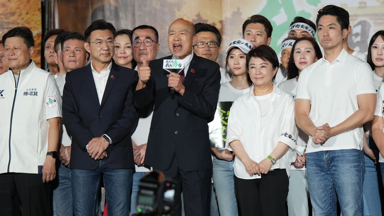 藍動員萬人上街抗議！綠進黨團喊尊重　盼速修法「而非政治表演」