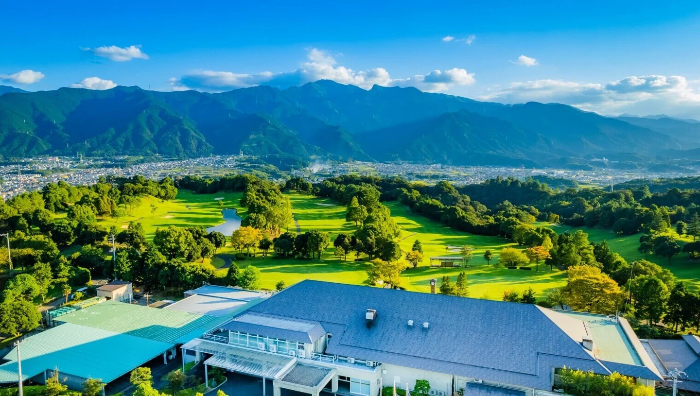 揮桿日本愛媛　長榮航空送不限點商務艙機票！阿聯酋全球首創U型頭枕