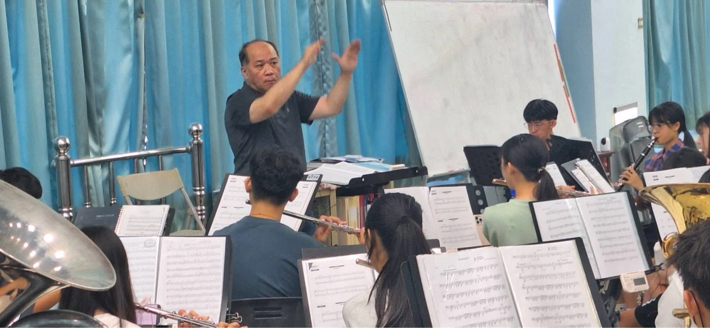 56歲指揮陳一夫猝逝！音樂會沒現身家中倒地亡　前一天才發文：大家都要健康