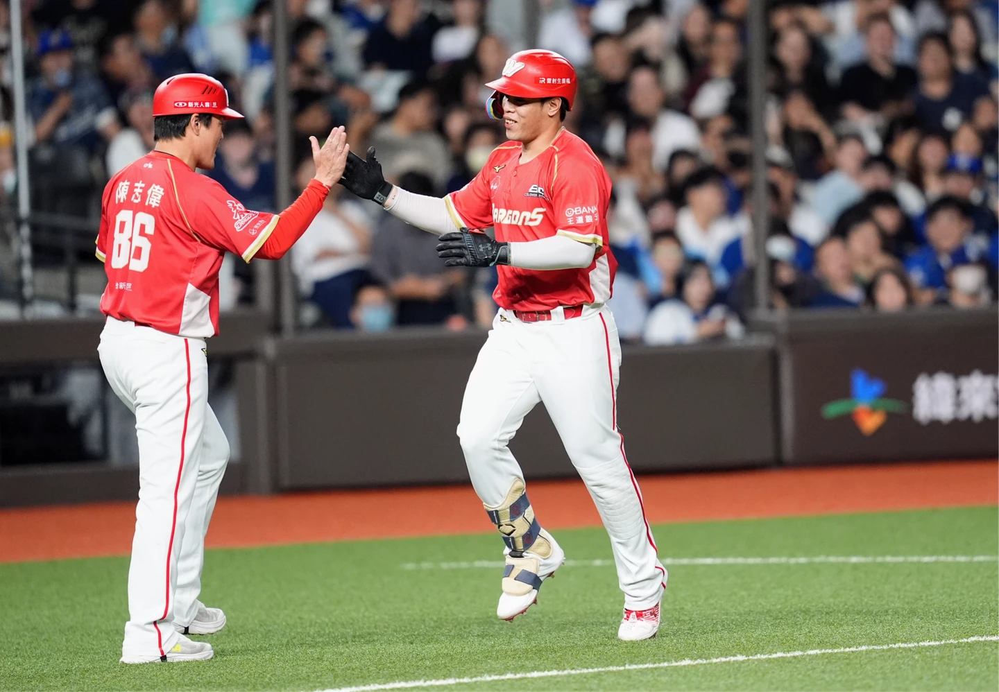 中職｜陳子豪「壽星轟」奪MVP成史上第11人　葉君璋看到找回巔峰的他