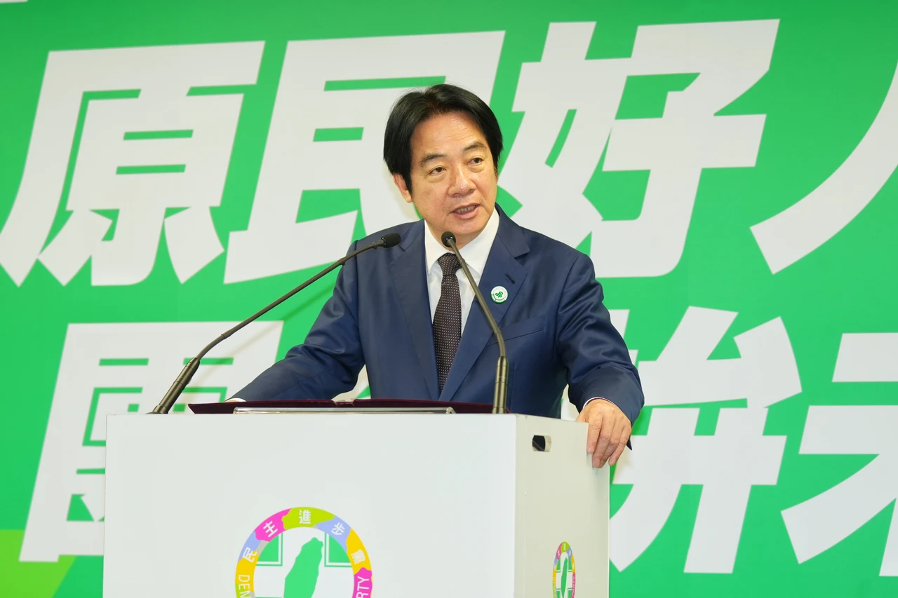 備戰大選！綠啟動行動中常會　給縣市母雞舞台宣傳施政藍圖