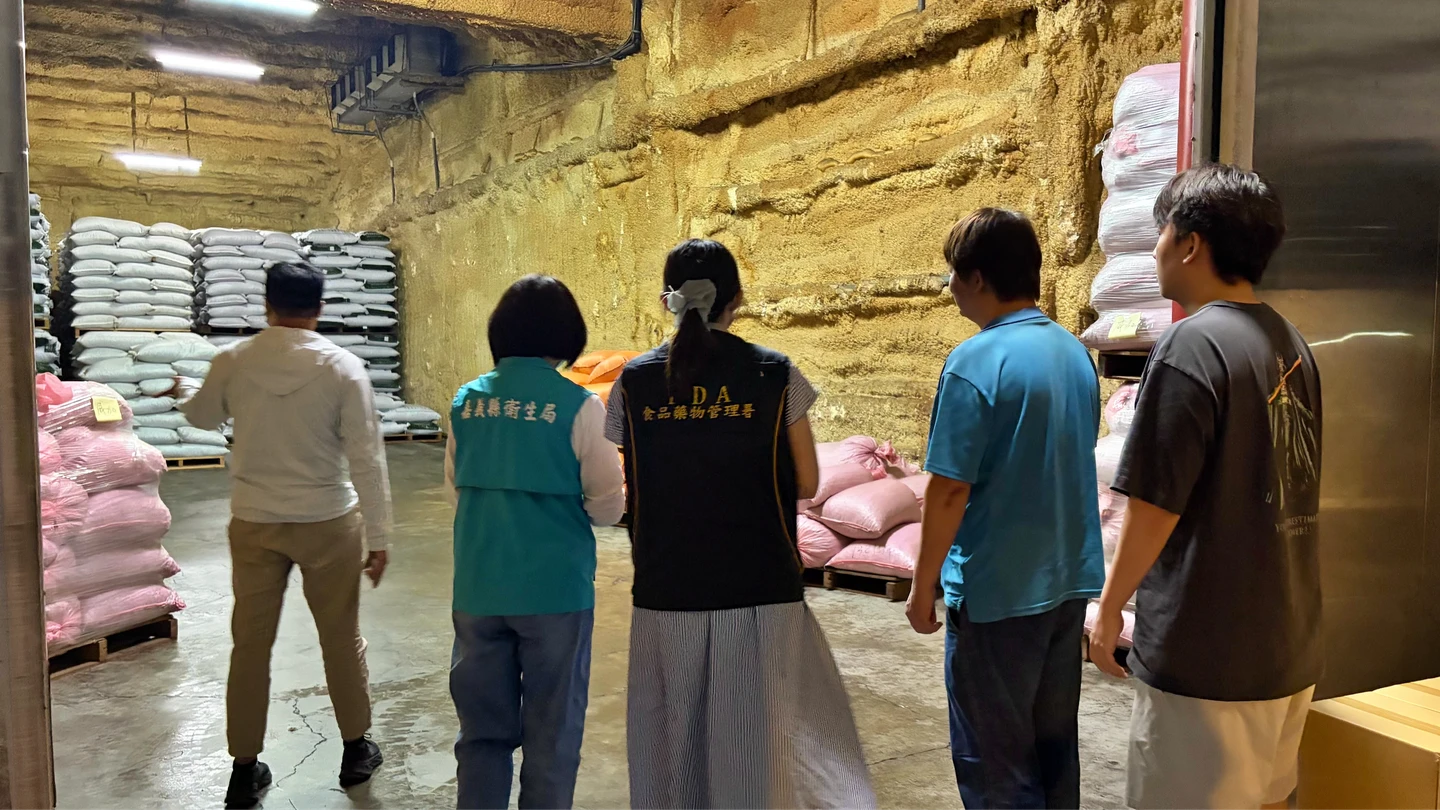 永豐餘苦茶油「苯駢芘超標」！嘉義代工廠製2052kg　衛生局稽查追流向