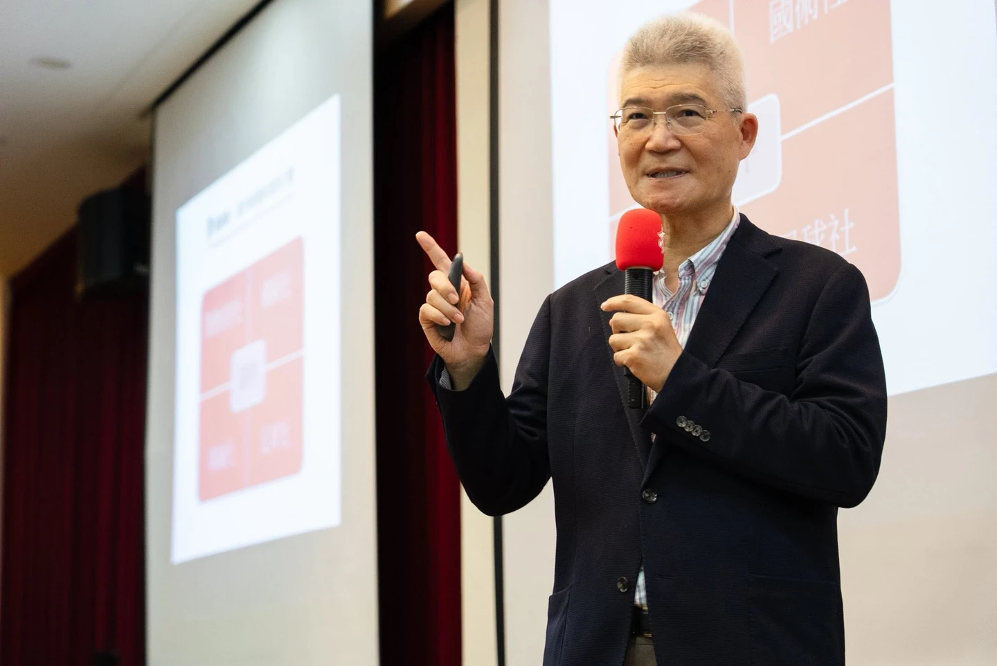 逾10萬人連署挺公視　董座胡元輝表態：若預算不刪凍！願「不領一分一毫薪水」