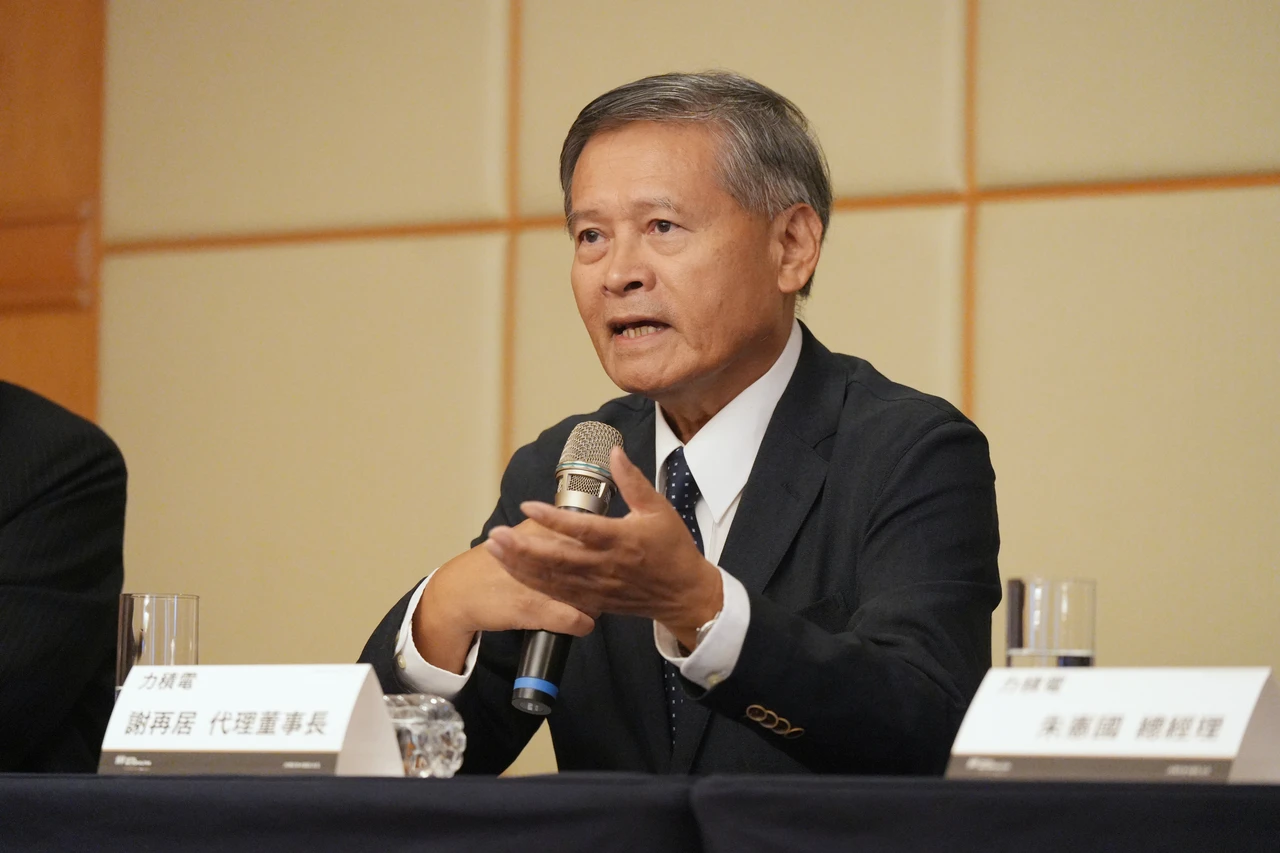 謝再居談黃崇仁驟逝數度哽咽「非常難過」　坦言自己較為保守、提三大代工已安排好