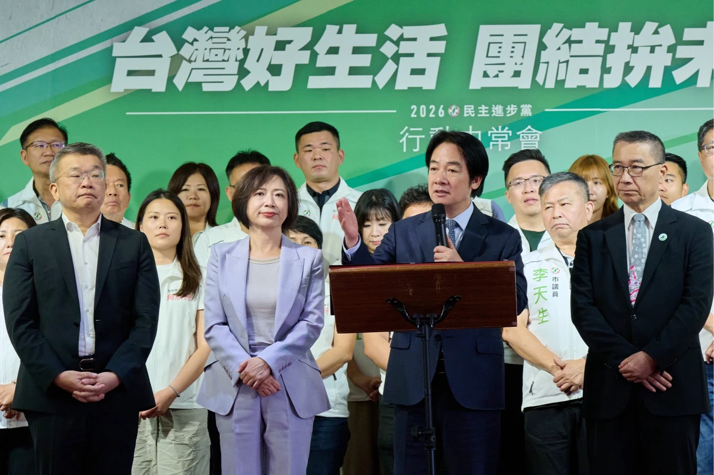 賴清德站台效應！何欣純168政策說明爆場　網路聲量超車江啟臣