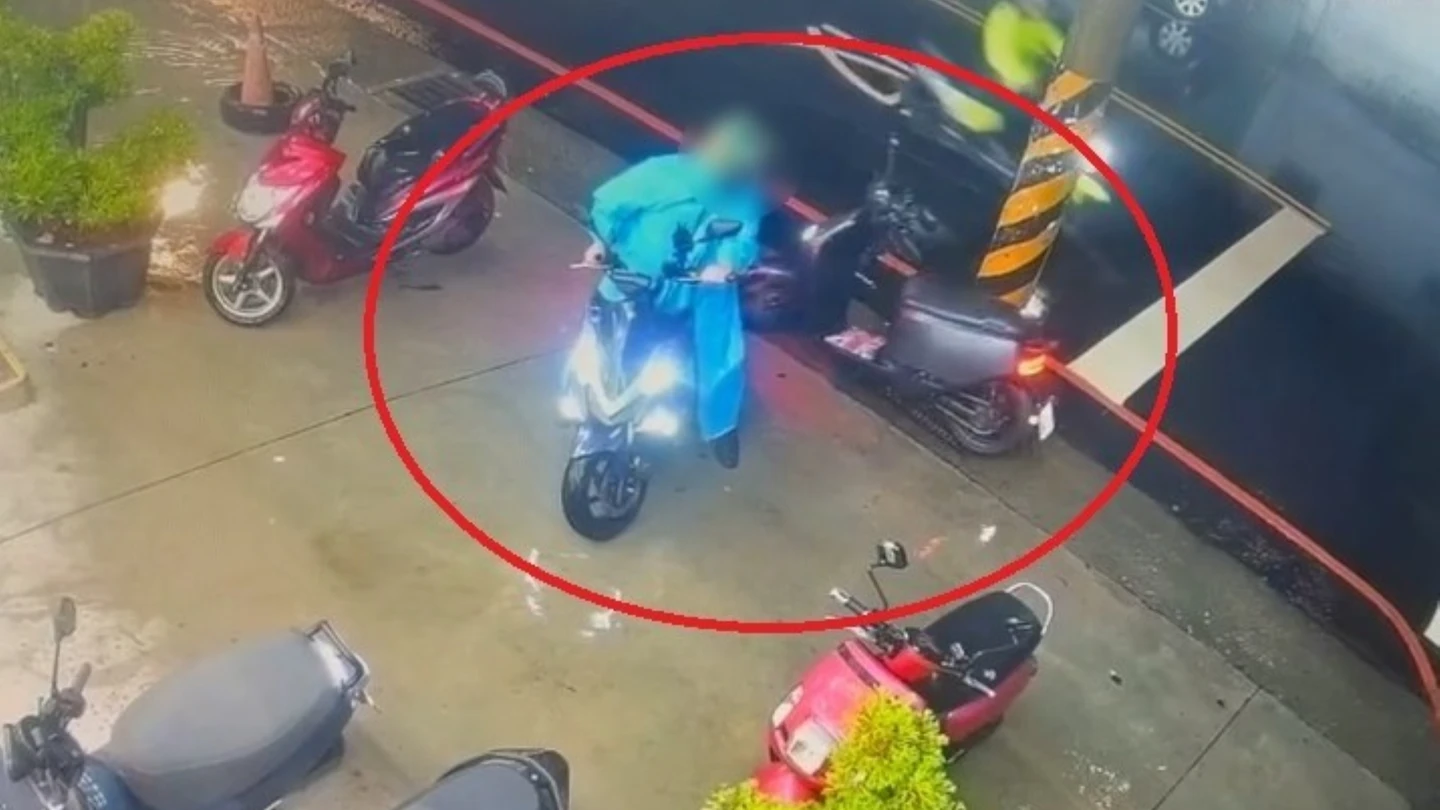 有片｜買咖啡撞倒車直接離開！警火速揪出肇逃 報案車主「這原因」也受罰