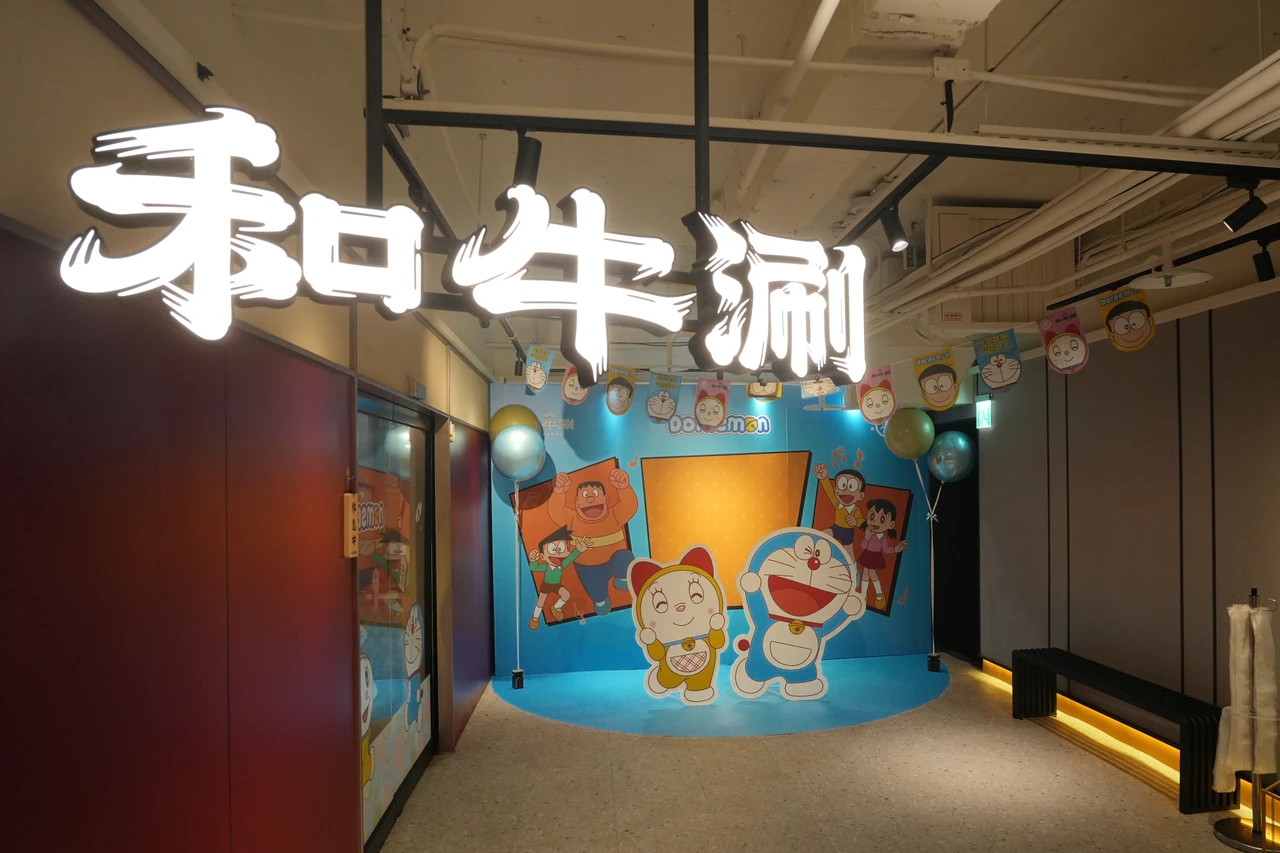 哆啦A夢出沒火鍋店！聚、和牛涮開鍋滿額送周邊　黑毛屋進駐夢時代請吃冰