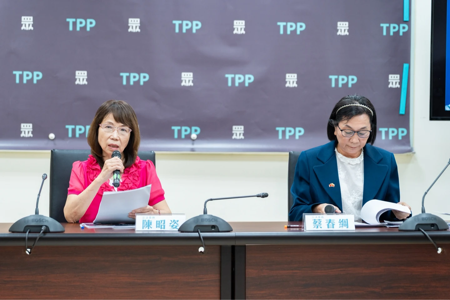 藍白有意縮減年底6項公投？陳昭姿：最慢明早確定
