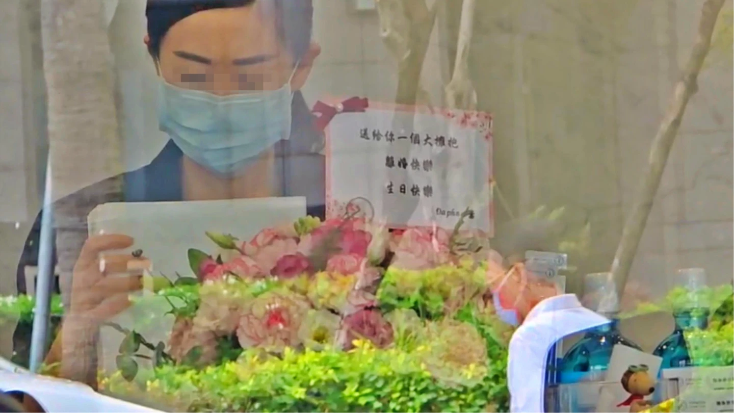 陳幸妤爆離婚獨扛6千萬債！趙建銘診所驚見「離婚快樂」花盆　畫面超諷刺