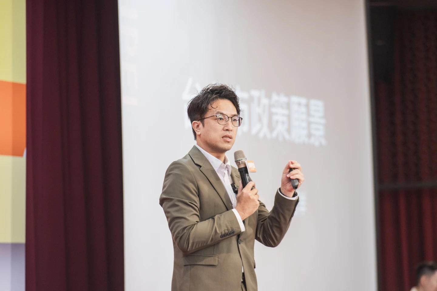 蔣萬安宜蘭輔選遲到怪塞車　沈伯洋：內湖居民塞車10年「塞掉人生」