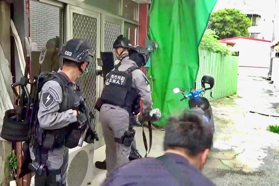 警攻堅驚見高中愛店淪毒窟！熱情老闆竟是毒販　嘆：好諷刺的回憶殺