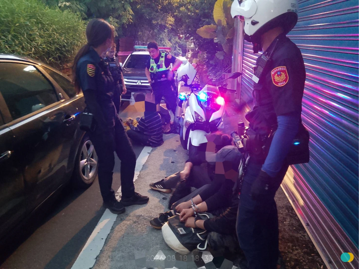 74歲翁接連無照駕駛！剛被罰又上路　載4逾期居留泰籍人士全慘了