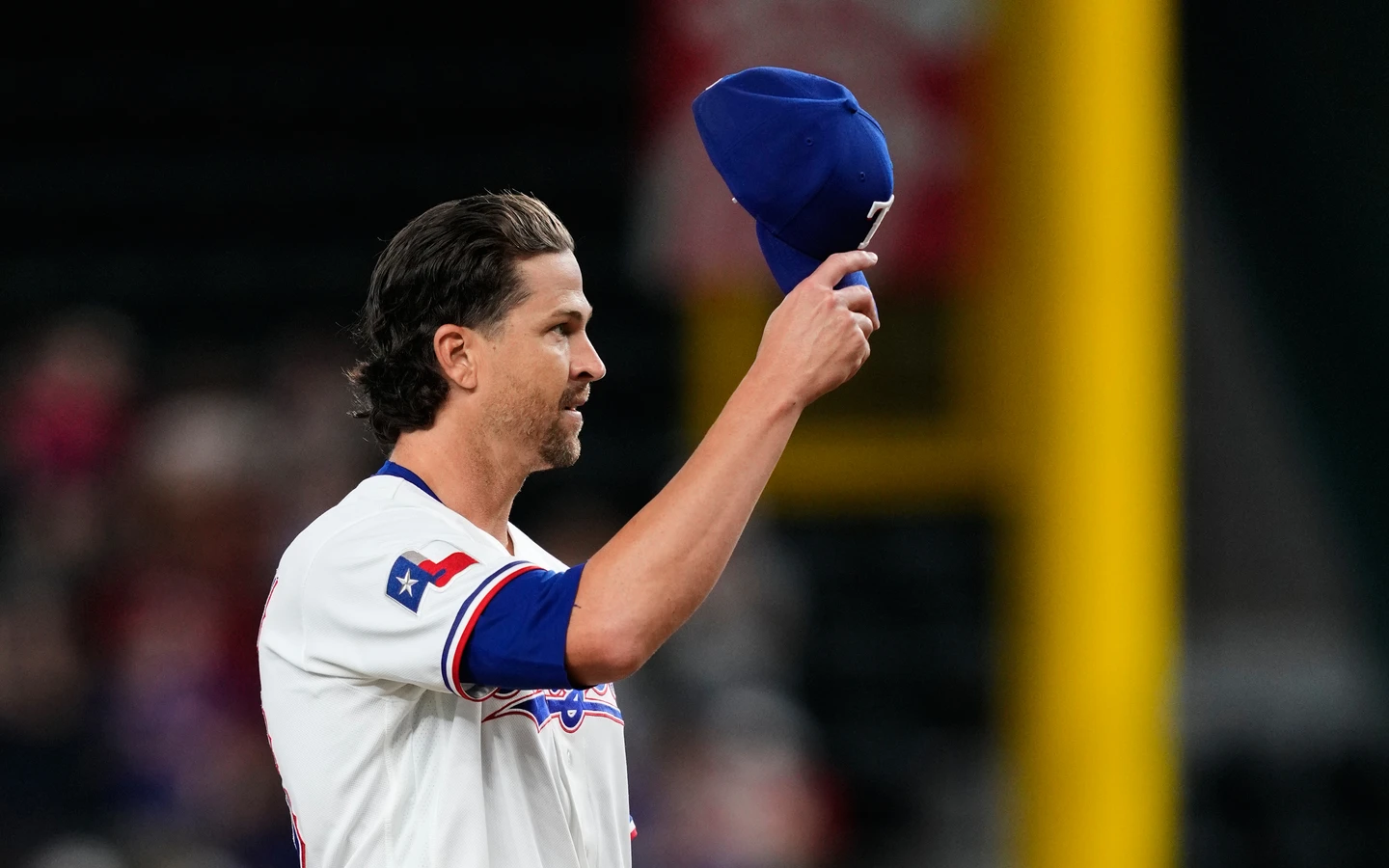 MLB｜史上第二快！遊騎兵王牌生涯2000K達陣　教頭大讚：棒球史上最優秀投手之一