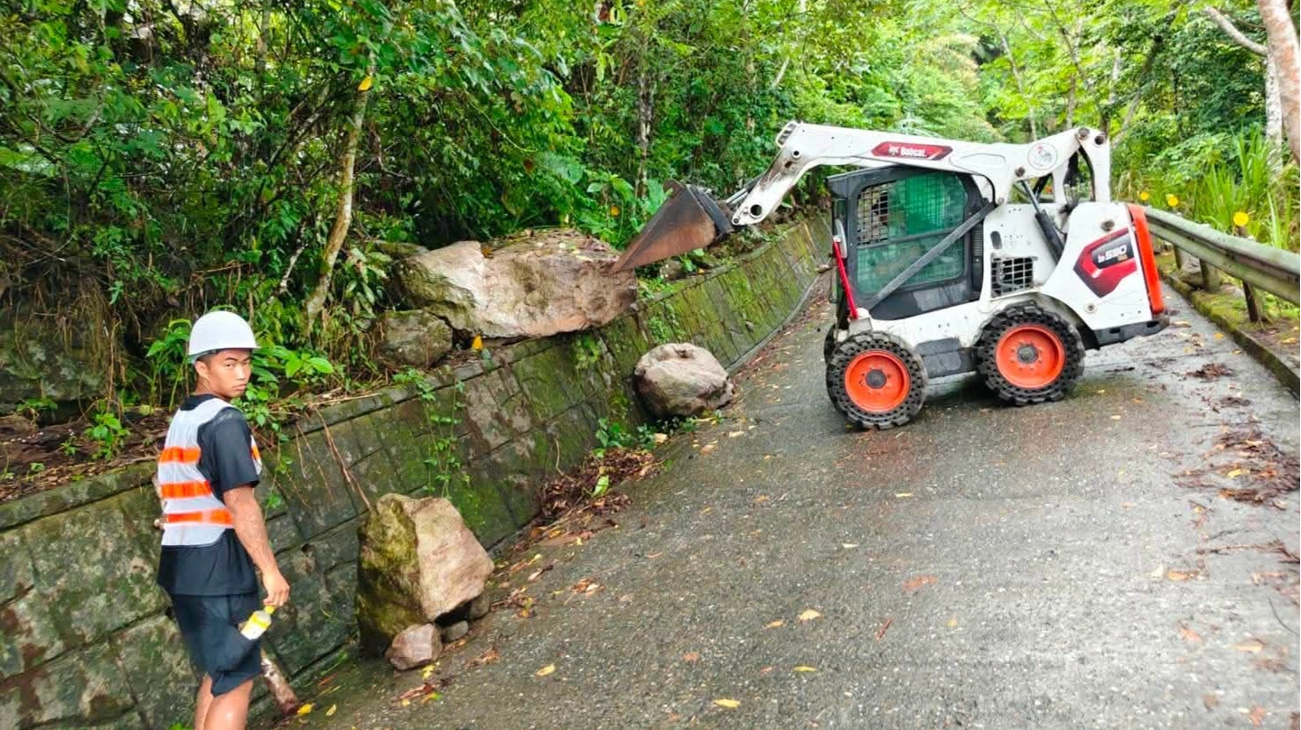 堰塞湖河道紅色警戒　24小時狂炸200毫米！六十石山「只下不上」