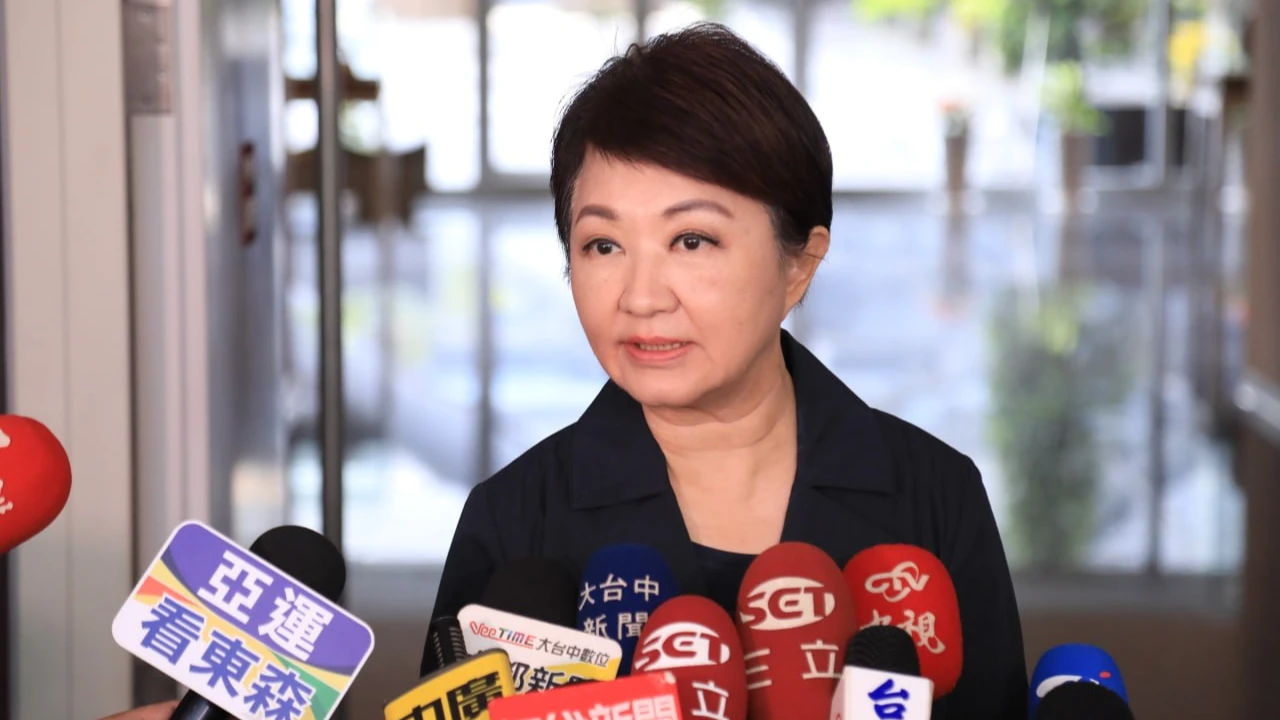 卓榮泰未勘災稱預算被刪！盧秀燕轟：找理由　中市府接手「總統府棄單」千盒弱勢月餅