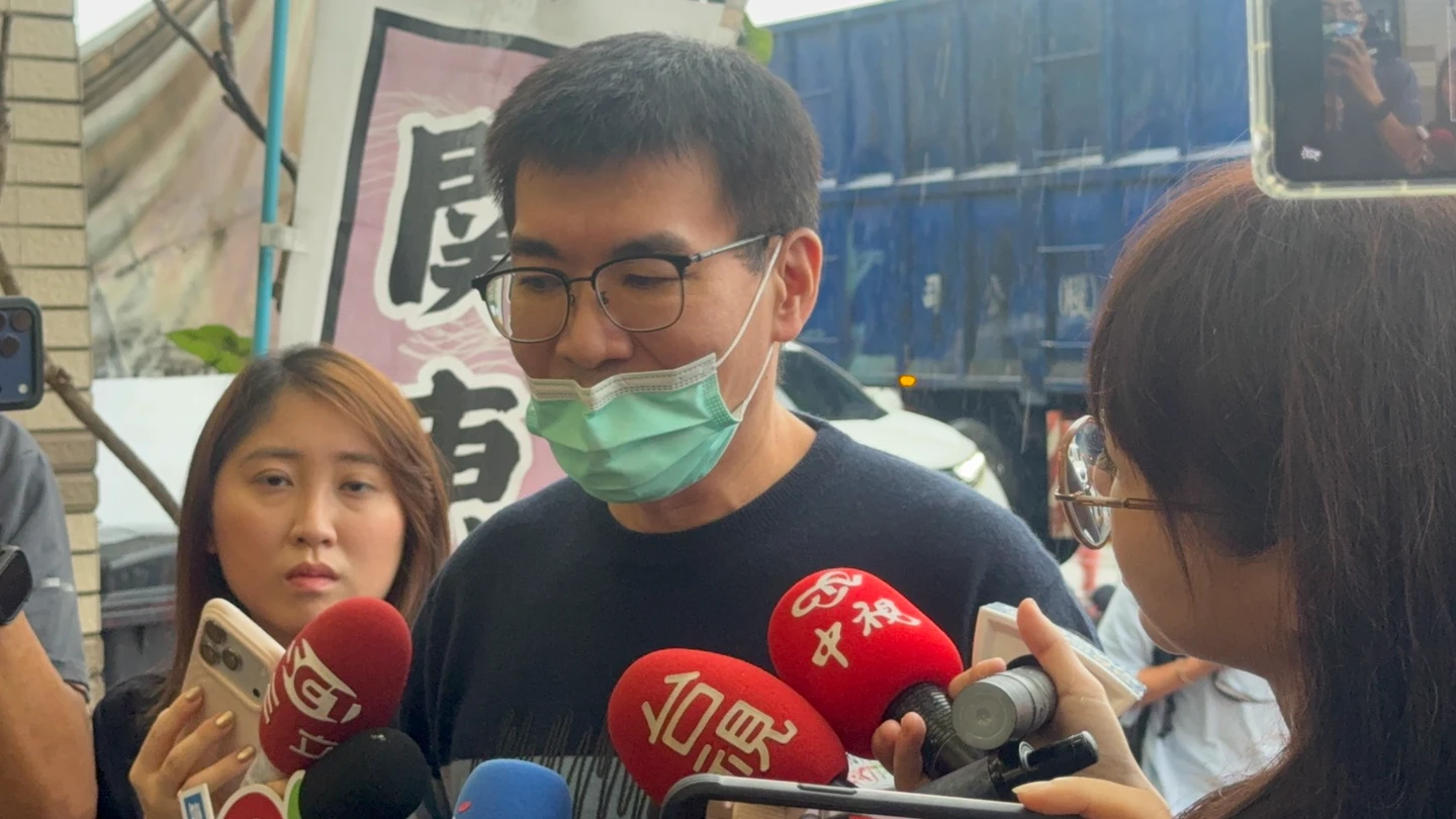 趙建銘認對許芊芊曾有好感！被問「兵變」反應曝　自清沒去過5樓「都是我媽跟她接洽」