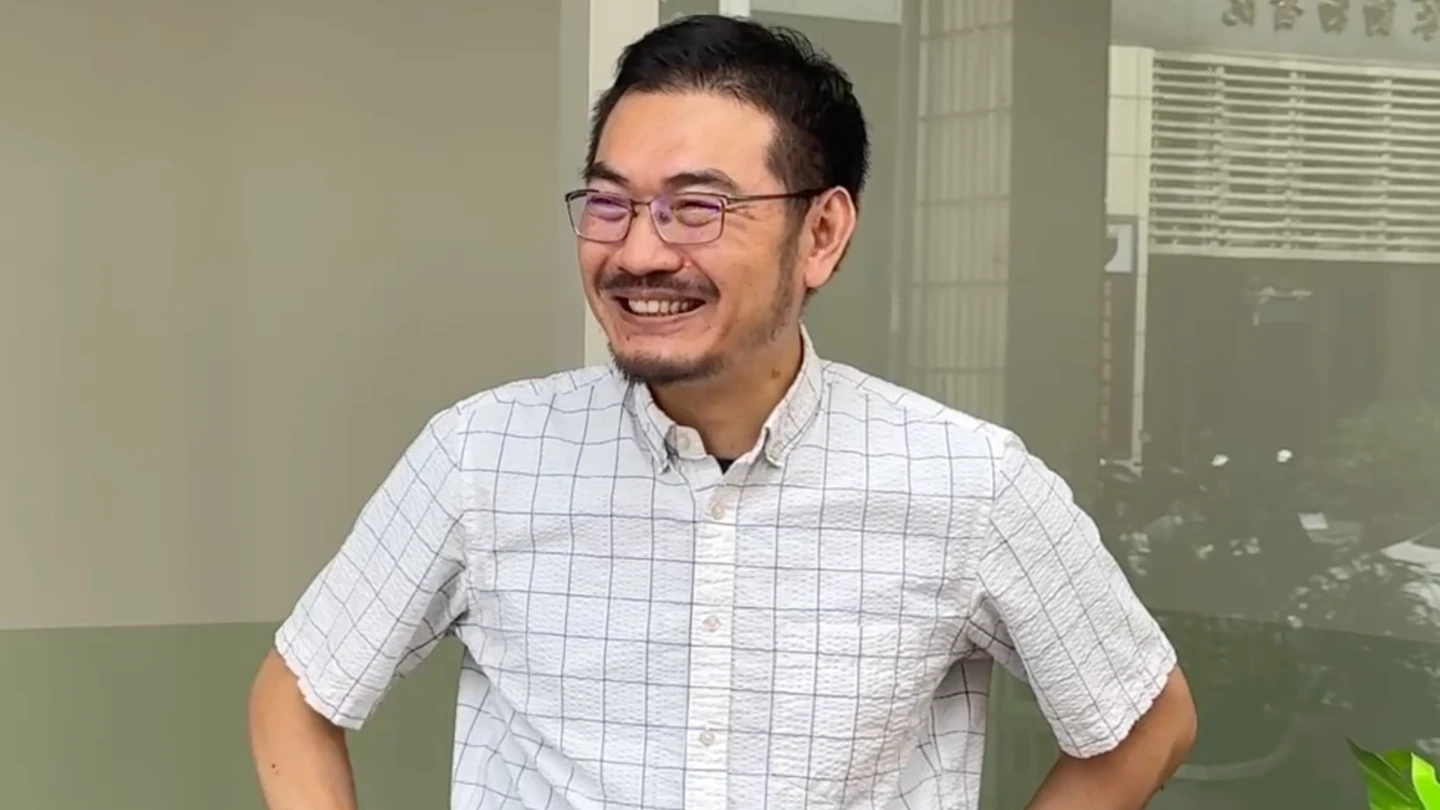 台中「骨得診所」因誤會意外爆紅！院長首現身揭診所命名由來　強調不認識趙建銘
