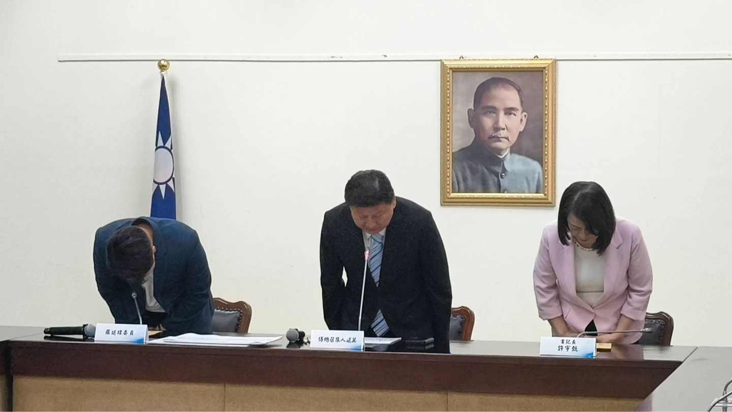 傅崐萁道歉又批府棄單中秋禮盒　郭雅慧轟：推卸責任、顛倒黑白