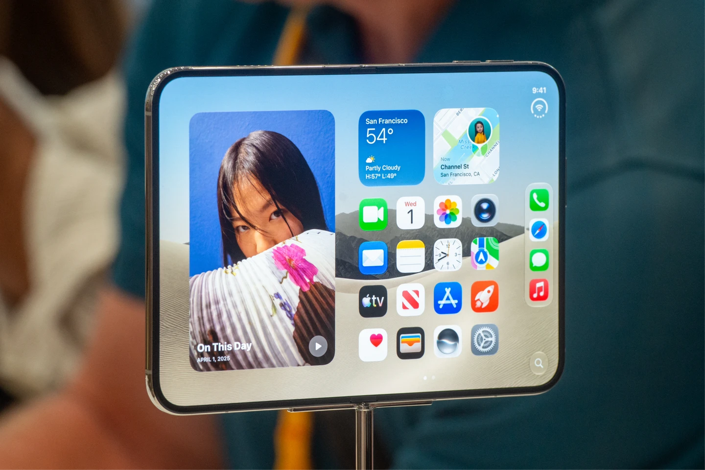 蘋果新摺疊機iPhone Duo台灣沒有比較貴　iPhone 18 Pro五國起售價比一比