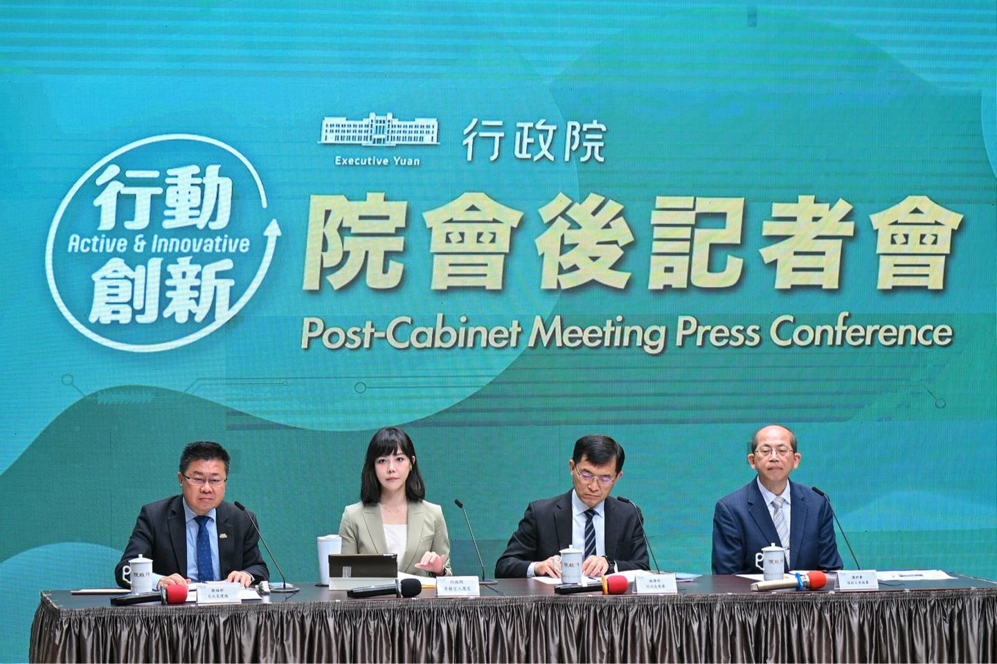 蔣萬安捲子交換生風暴遭查！藍批國家機器啟動　政院：不要為難公務員