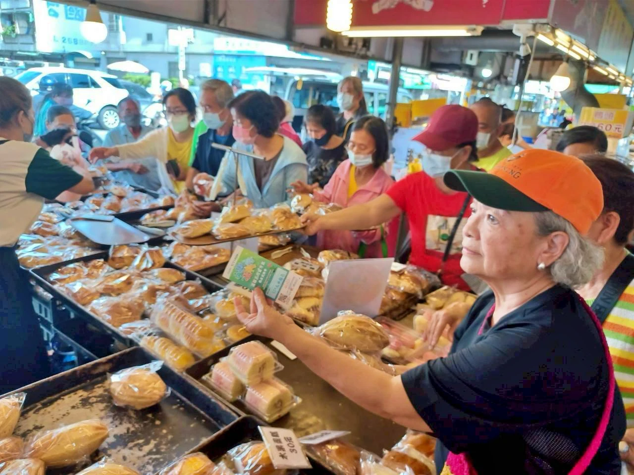 連假遊台南快搶！100元變200元　15處市場、夜市發放「好市券」時間地點曝 