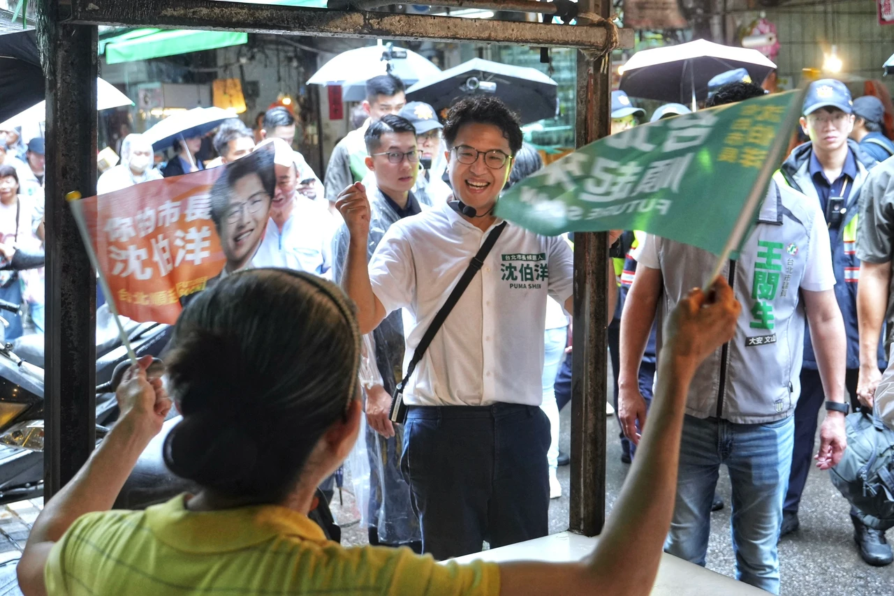 沈伯洋靠「咖啡小睡」跑攤提神！　營養師揭黃金時間：睡太久反更昏沉
