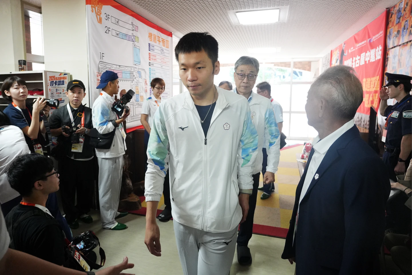 亞運｜維護權利爭取對等尊嚴！李洋將出席開幕式　讚掌旗官張煥宜「很帥」