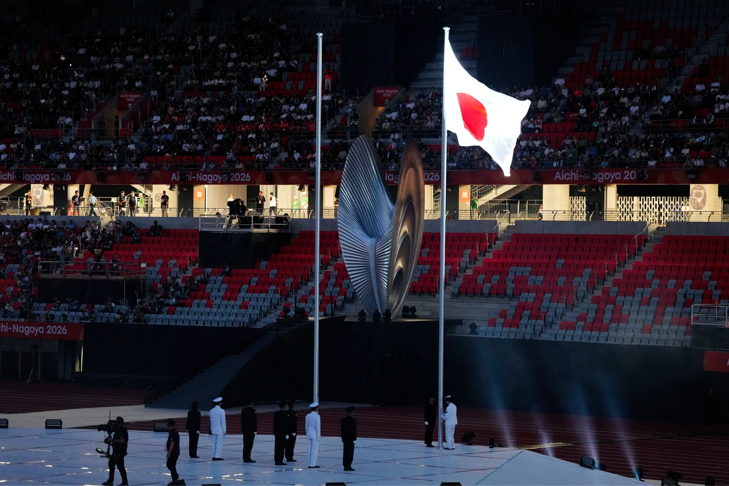 亞運開幕式登場　240名舞者排出「WELCOME」迎賓、麵包超人配音員唱日本國歌