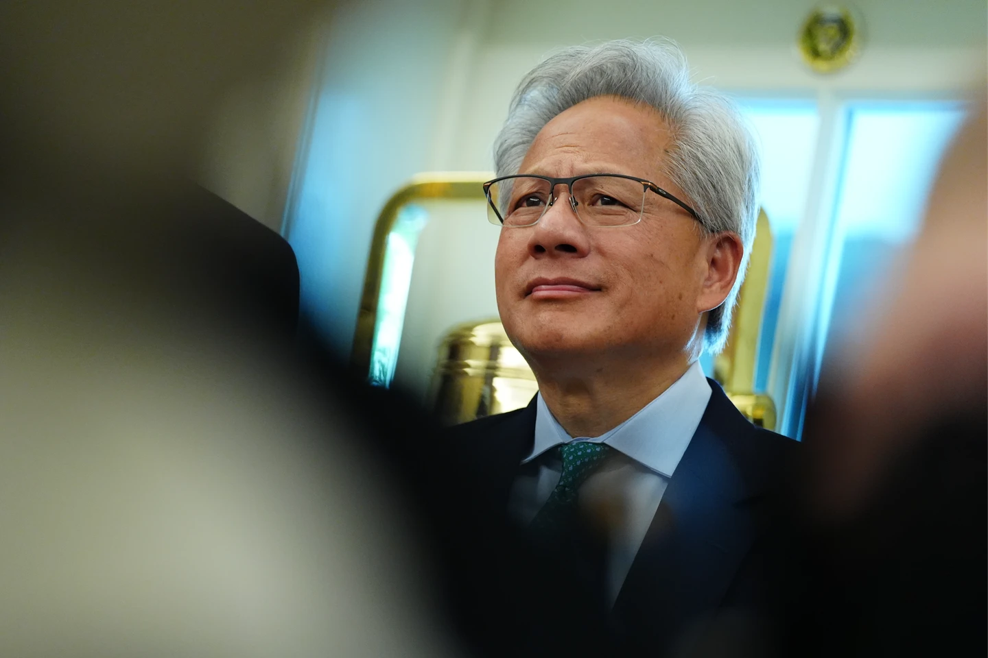 輝達5大高層申報處分16萬股　黃仁勳扣繳近千萬美元稅款、捐43.8萬股行善