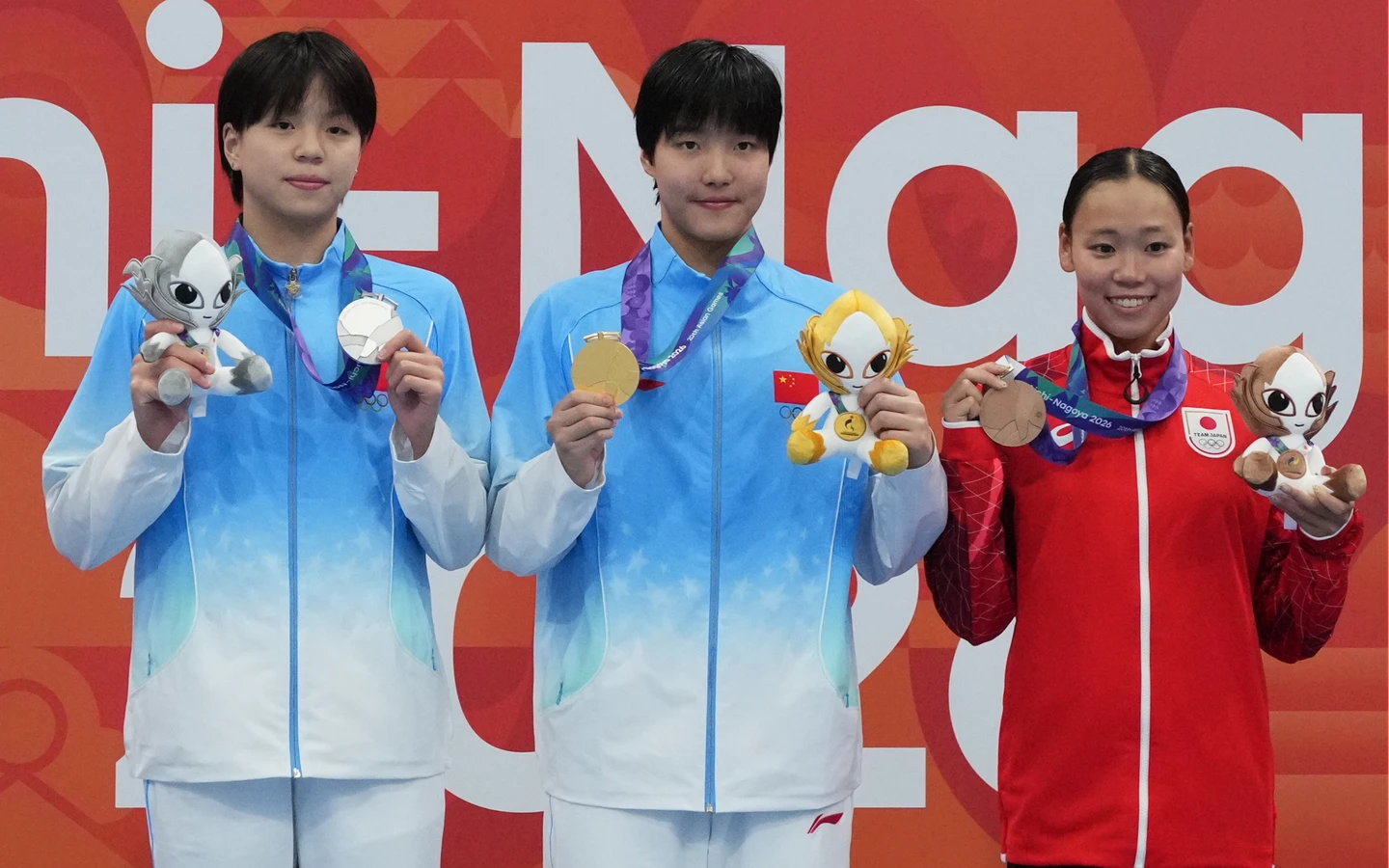 亞運｜「國二游泳怪物橫掃賽場」！13歲天才少女狂勝超過3秒輕鬆奪金　改寫兩大紀錄