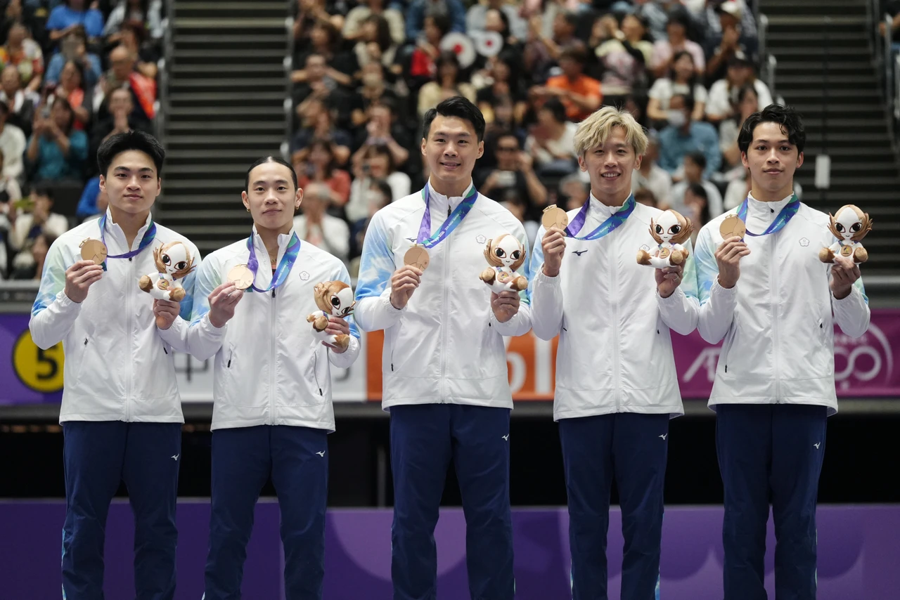 亞運｜助中華男團體操「3」連霸　唐嘉鴻：最棒的30歲生日禮物！