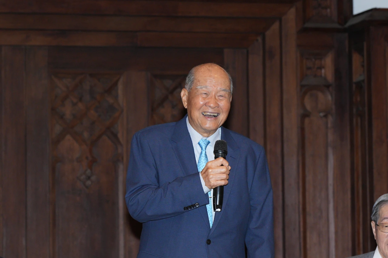 黃昆輝籲政府嚴肅面對教師荒　提良師要具備「專業素養」及「韌性」