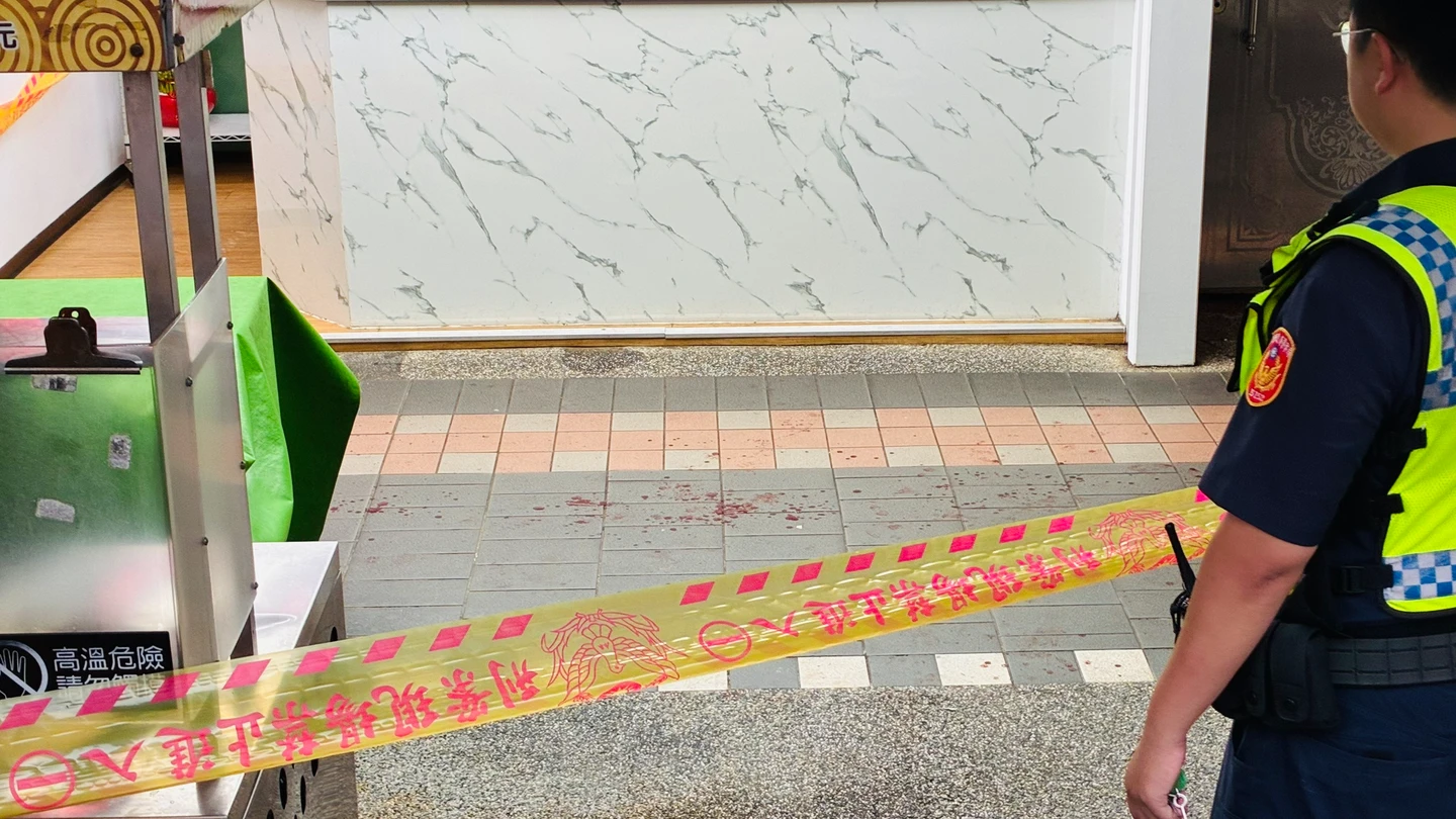 新北16歲高中生遭剪刀刺頸！兇嫌竟是國三生　命危送醫搶救