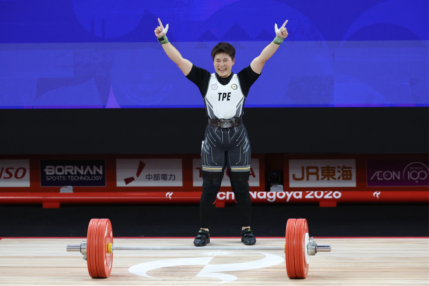 亞運｜巴黎重摔但很值得！陳玟卉懂的與傷共存　奪銀笑中帶淚自比「中古車」