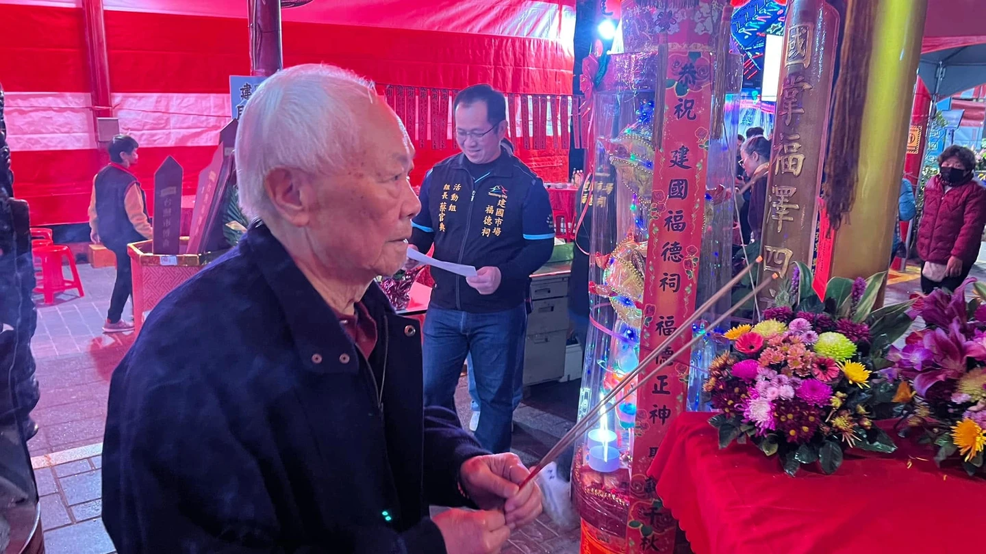 永遠的「顏爸」走了！7連霸議員顏英男逝享壽89歲　兒淚：我是孤兒了