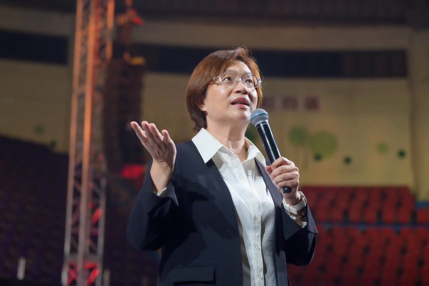 王惠美「畢業感言」沒在怕！點名這些人不努力：政治還是要有良心　