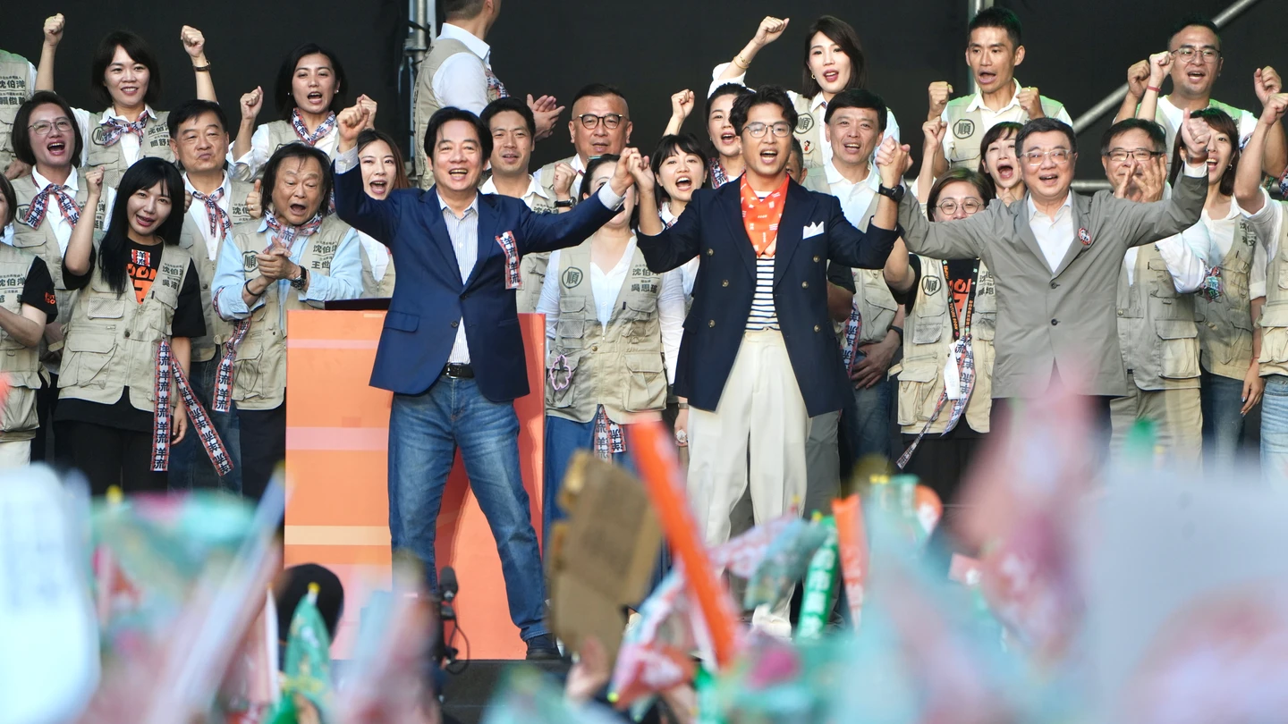 「洋流當然往市府方向流」沈伯洋請船員拉票！　親唱競選曲