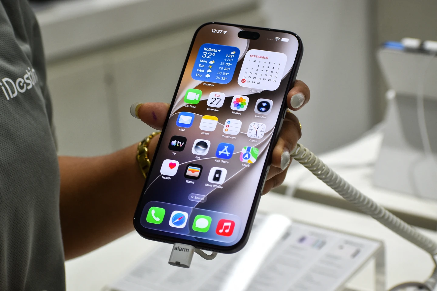 iPhone18 Pro上市2周「4災情」連爆　蘋果認這情況可免費換新機