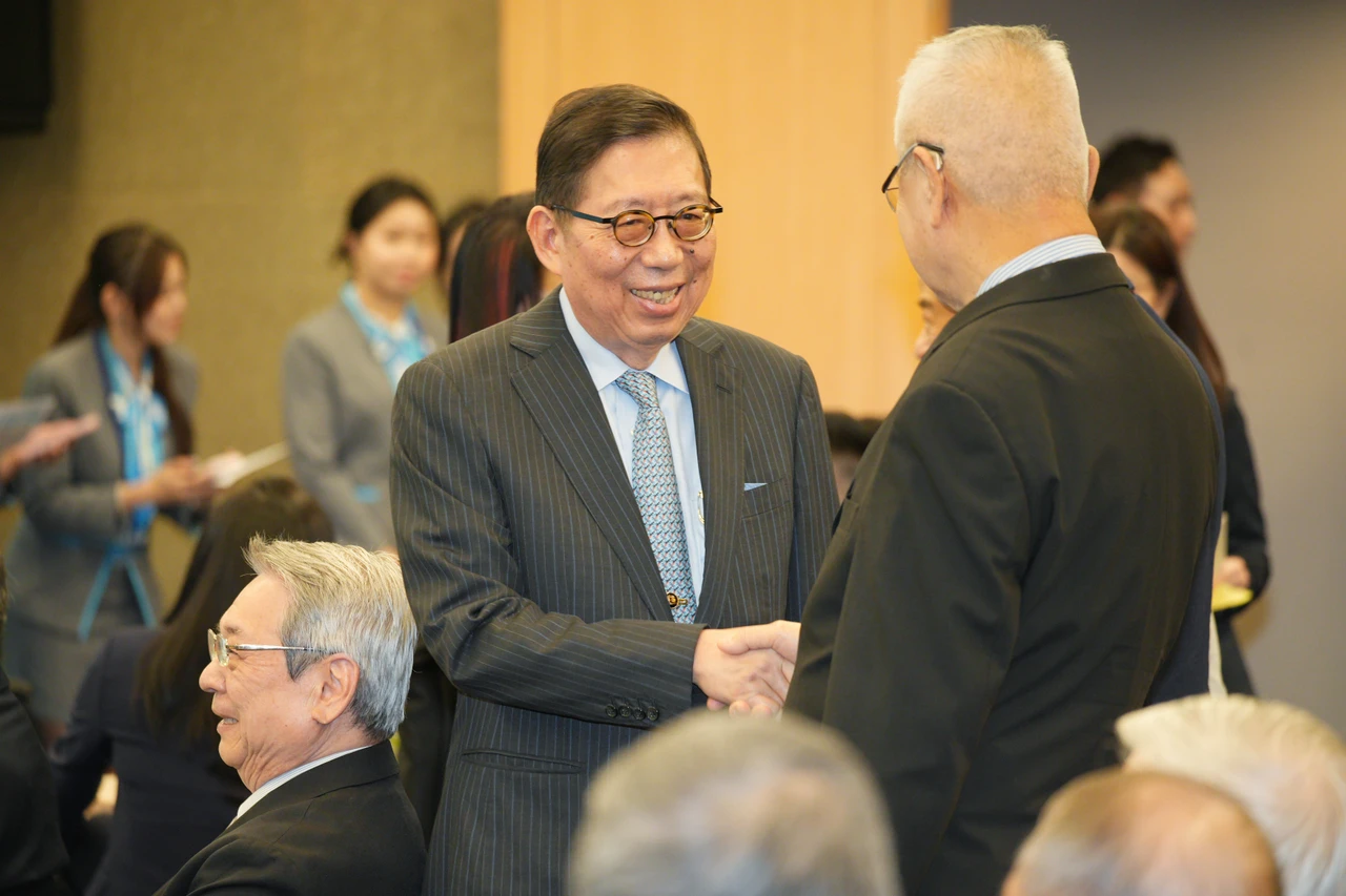 富邦人壽實際TIS達177%　董座蔡明興曝明年考慮取消過渡措施