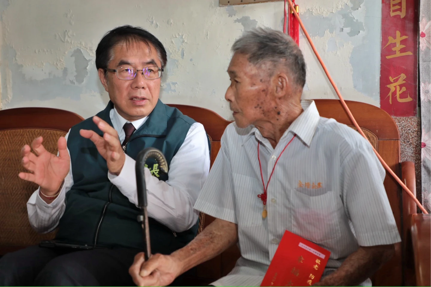 百歲還能下田除草、環遊20國！台南人瑞越活越勇　黃偉哲曝長壽秘訣