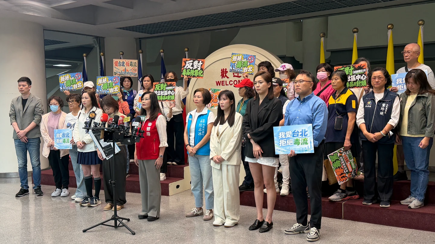 控反毒家長被肉搜！藍議員轟沈伯洋「硬拗」：打臉過去的自己