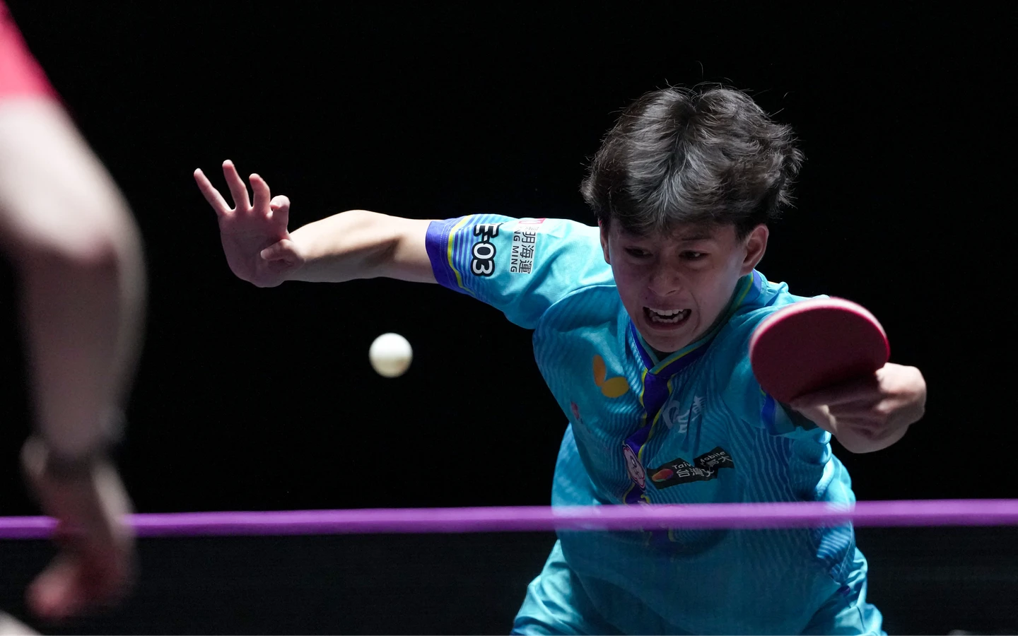 桌球｜新世代對決！17歲郭冠宏勇戰19歲新科球王落敗　止步中國賽16強