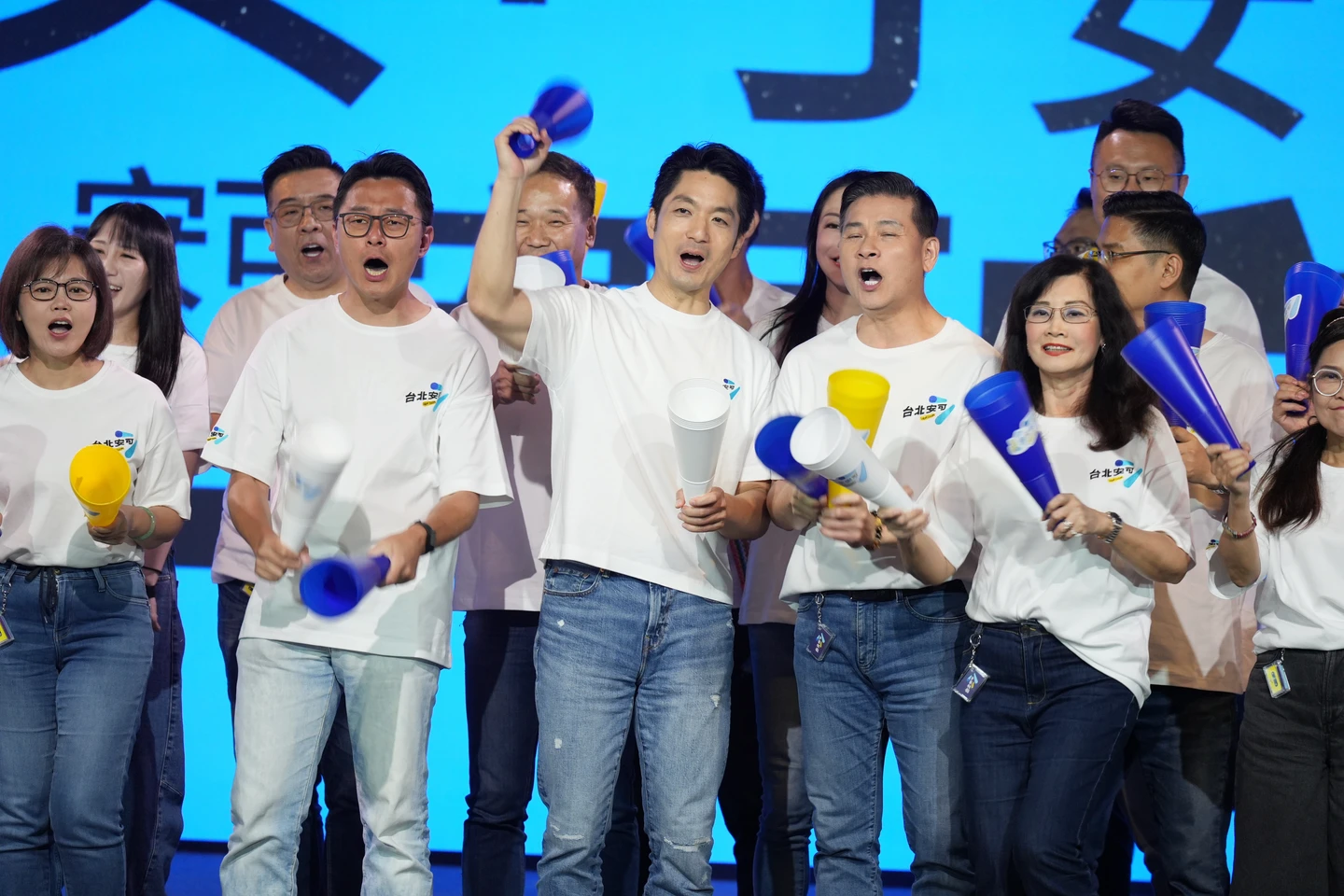 藍議員認沈伯洋破圈了！　要蔣萬安上綠營節目「勇敢破回來」