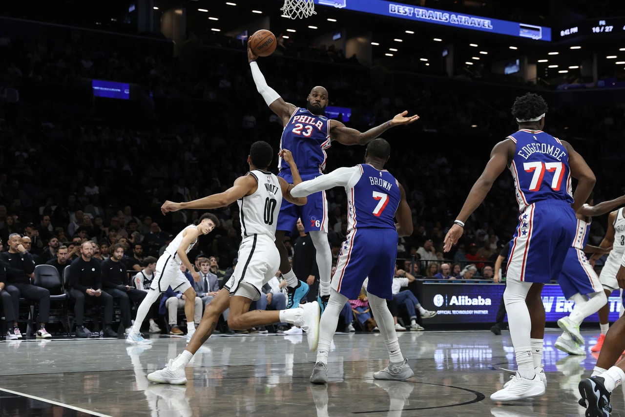 NBA｜詹皇首秀登場！76人最強先發出擊　竟遭籃網逆轉吞敗