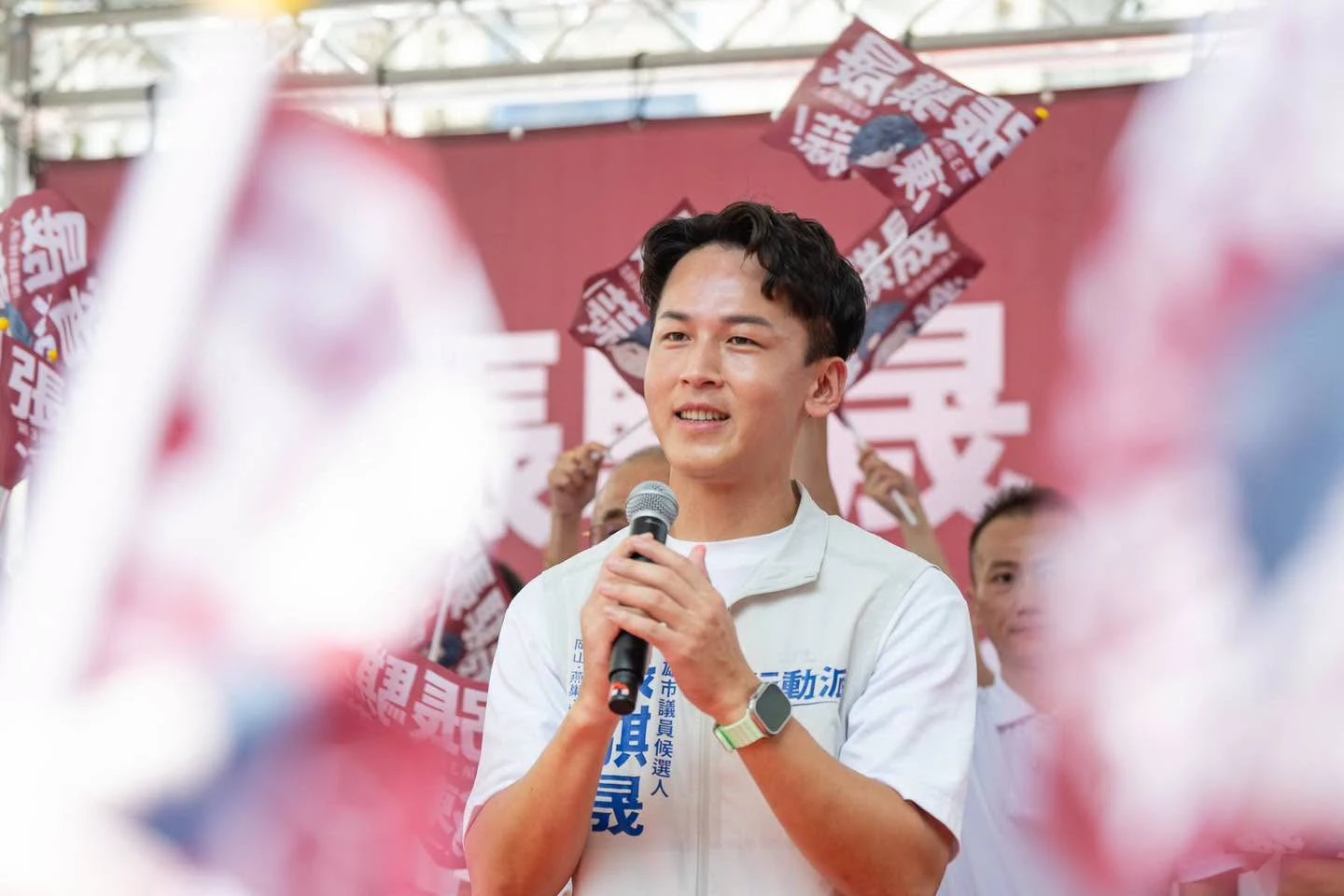 高雄議員參選人涉賄選遭搜索！前海洋局長父、漁會總幹事胞兄也被約談