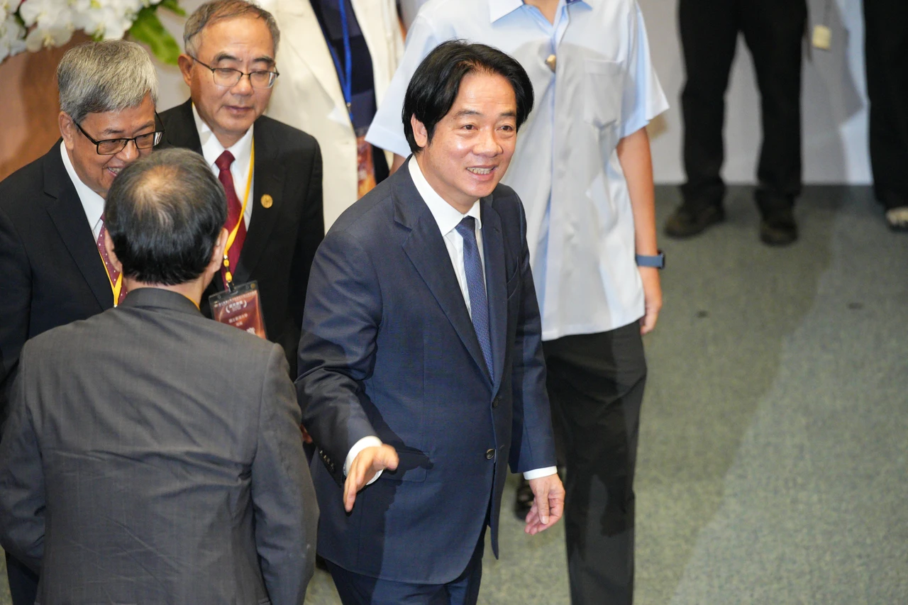 何時普發1萬？賴清德：立院2027年1/5前三讀　過年前啟動發放作業