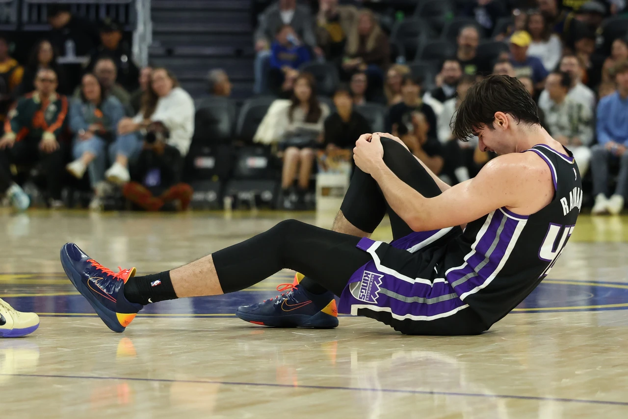 NBA｜不幸中的大幸！國王潛力中鋒最新傷情曝　2周後評估不會報銷