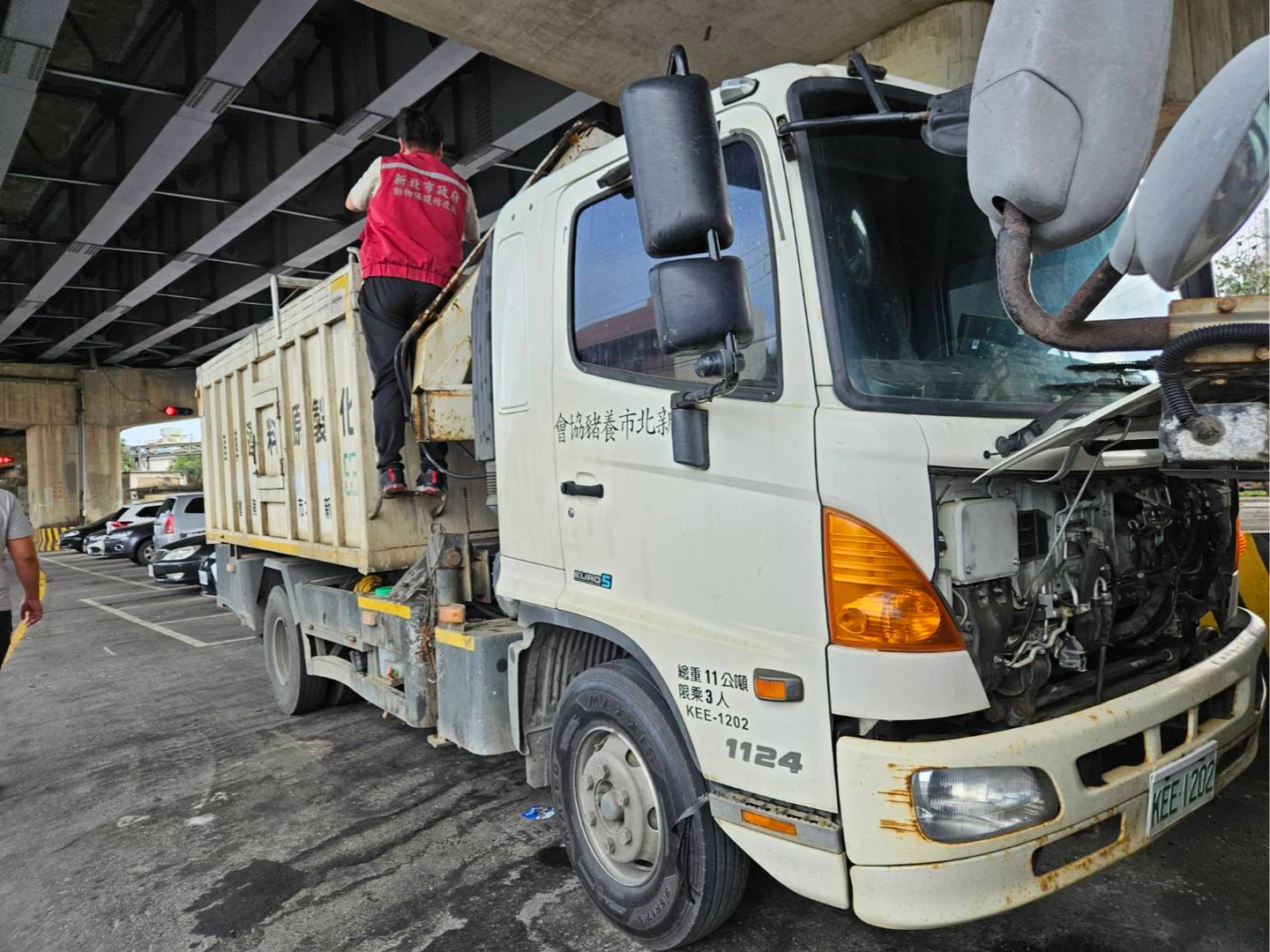 防斃死豬肉流出！新北啟動3端4防線　監控102處豬場攔查化製車